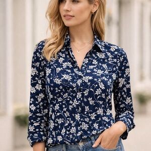 Philosophy Slim Fit Floral Button Down Blouse Navy White XS